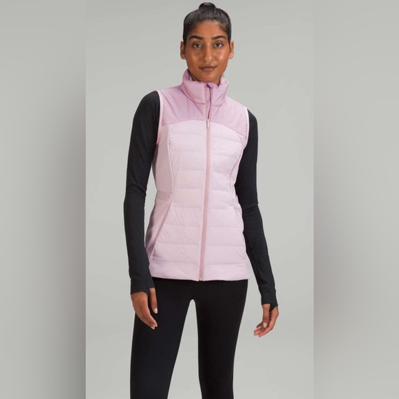Lululemon Down for it All Vest (Size 6) in Pink Peony NWT - Picture 3 of 6